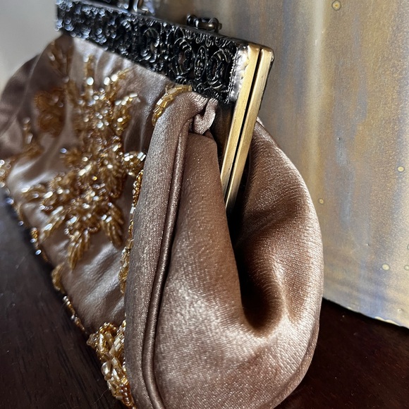 Y&S Handbag Inc NY original embellished evening purse - Picture 7 of 12